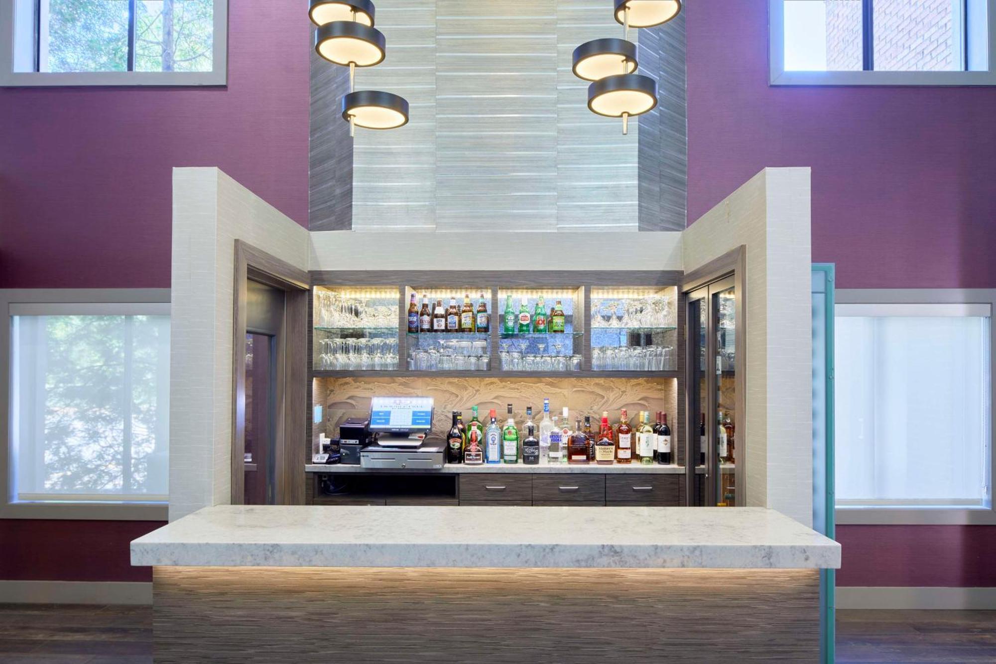 Doubletree By Hilton Atlanta Alpharetta-Windward Hotell Eksteriør bilde