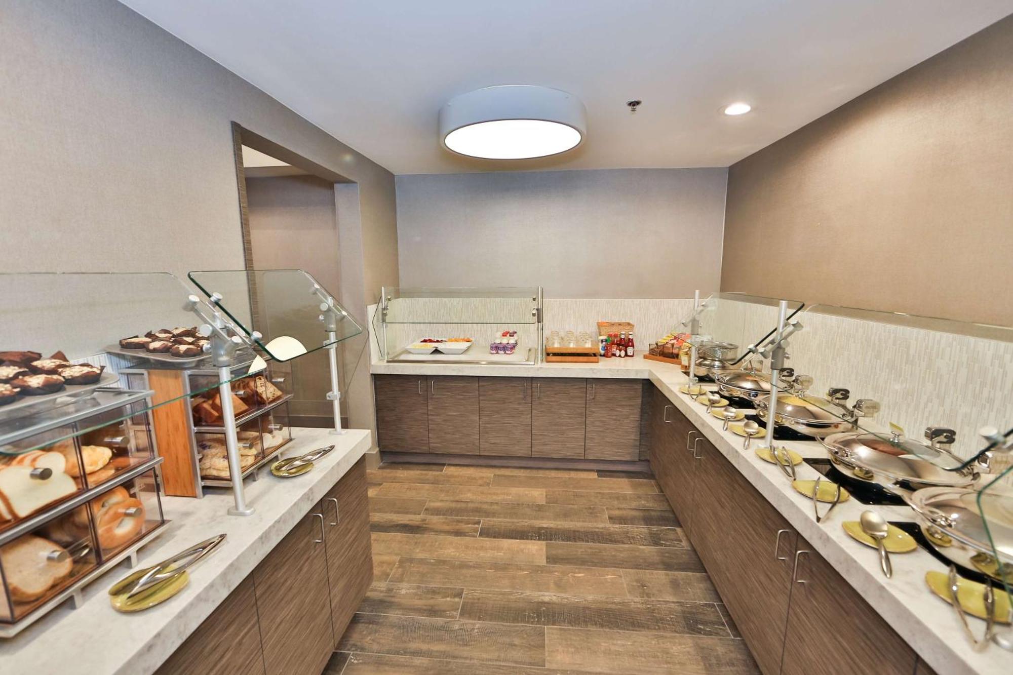 Doubletree By Hilton Atlanta Alpharetta-Windward Hotell Eksteriør bilde