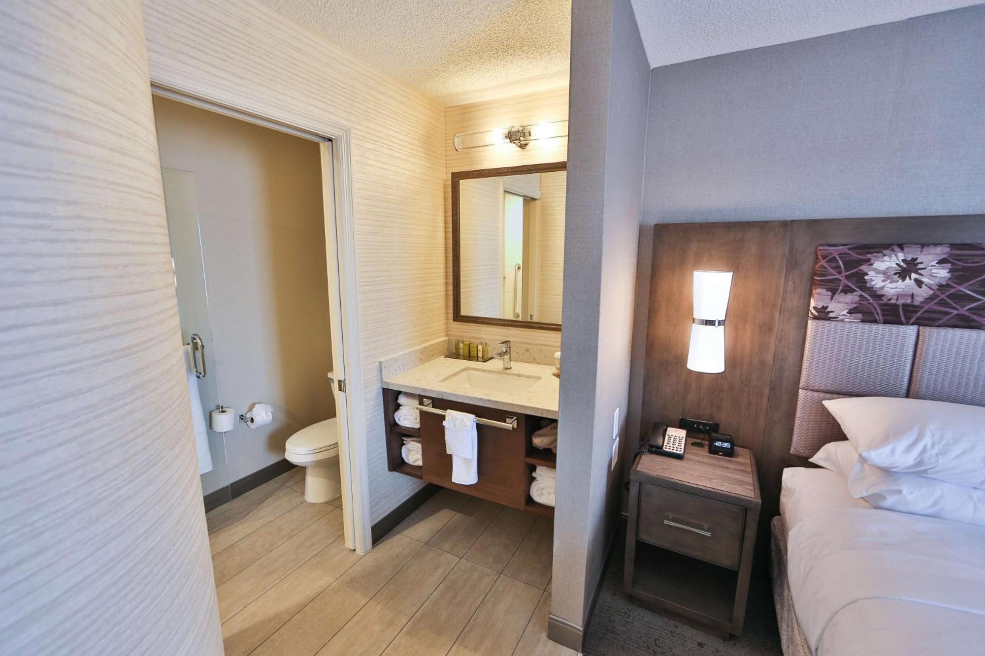 Doubletree By Hilton Atlanta Alpharetta-Windward Hotell Eksteriør bilde